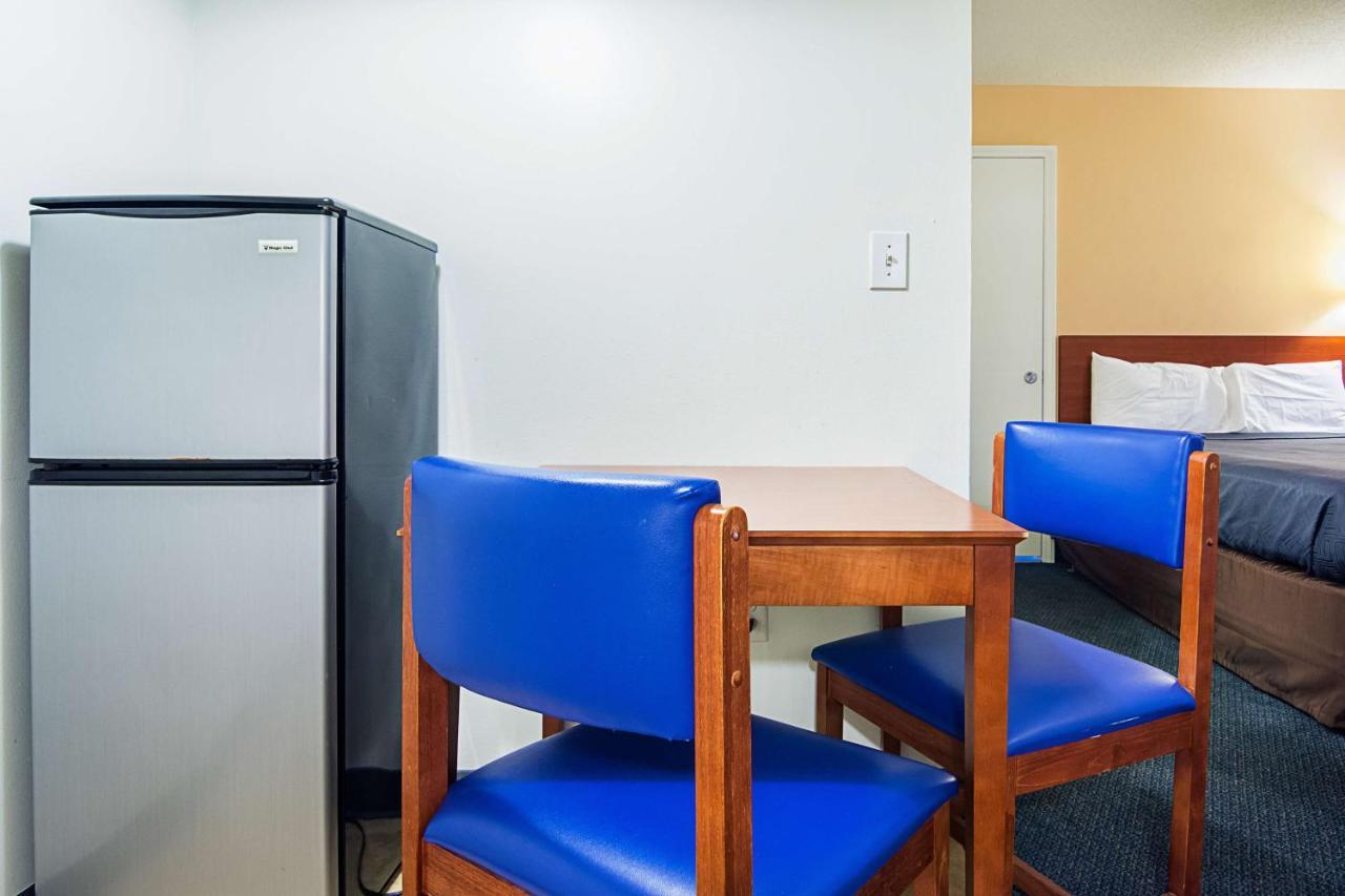 Motel 6-Fayetteville, Nc - Fort Liberty Area Екстериор снимка